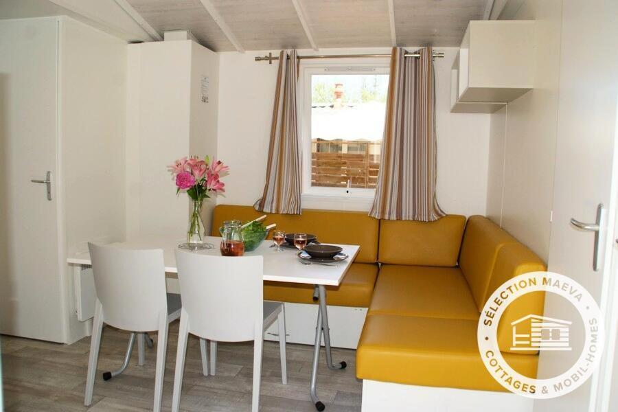 Camping Parc Montana - Maeva Gassin Extérieur photo